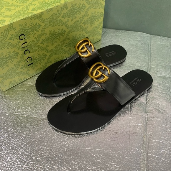 Gucci Women's Authentic Sandals